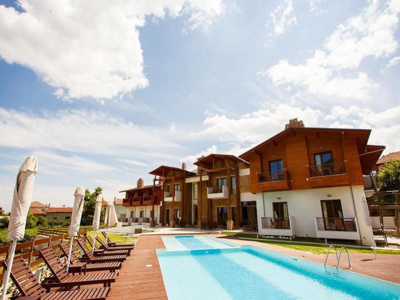 Irenes Resort Káto Loutrákion Eksteriør billede